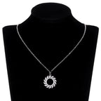 Zarte handwerkliche Halskette