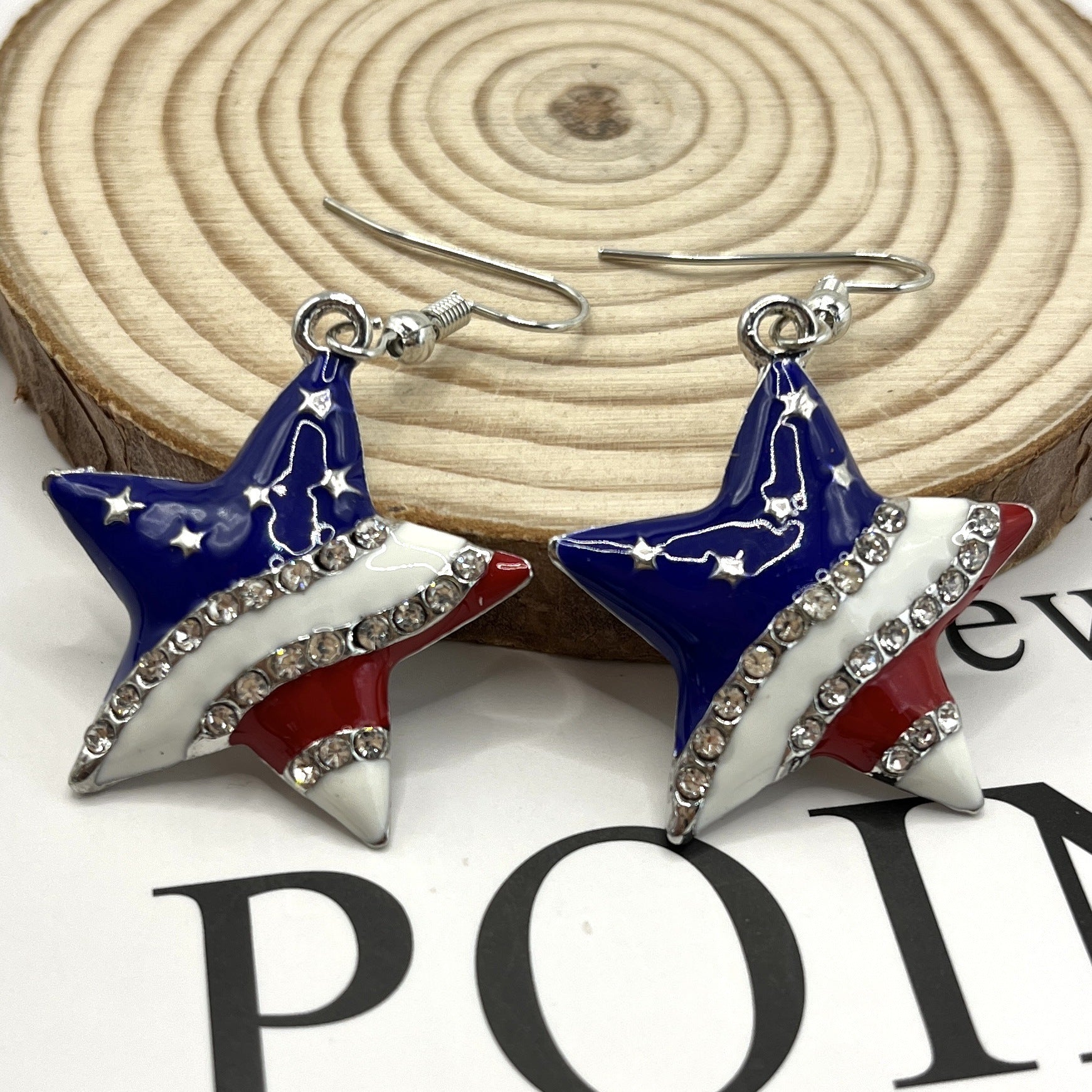 Schöne Ohrring mit einzigartigem Stil