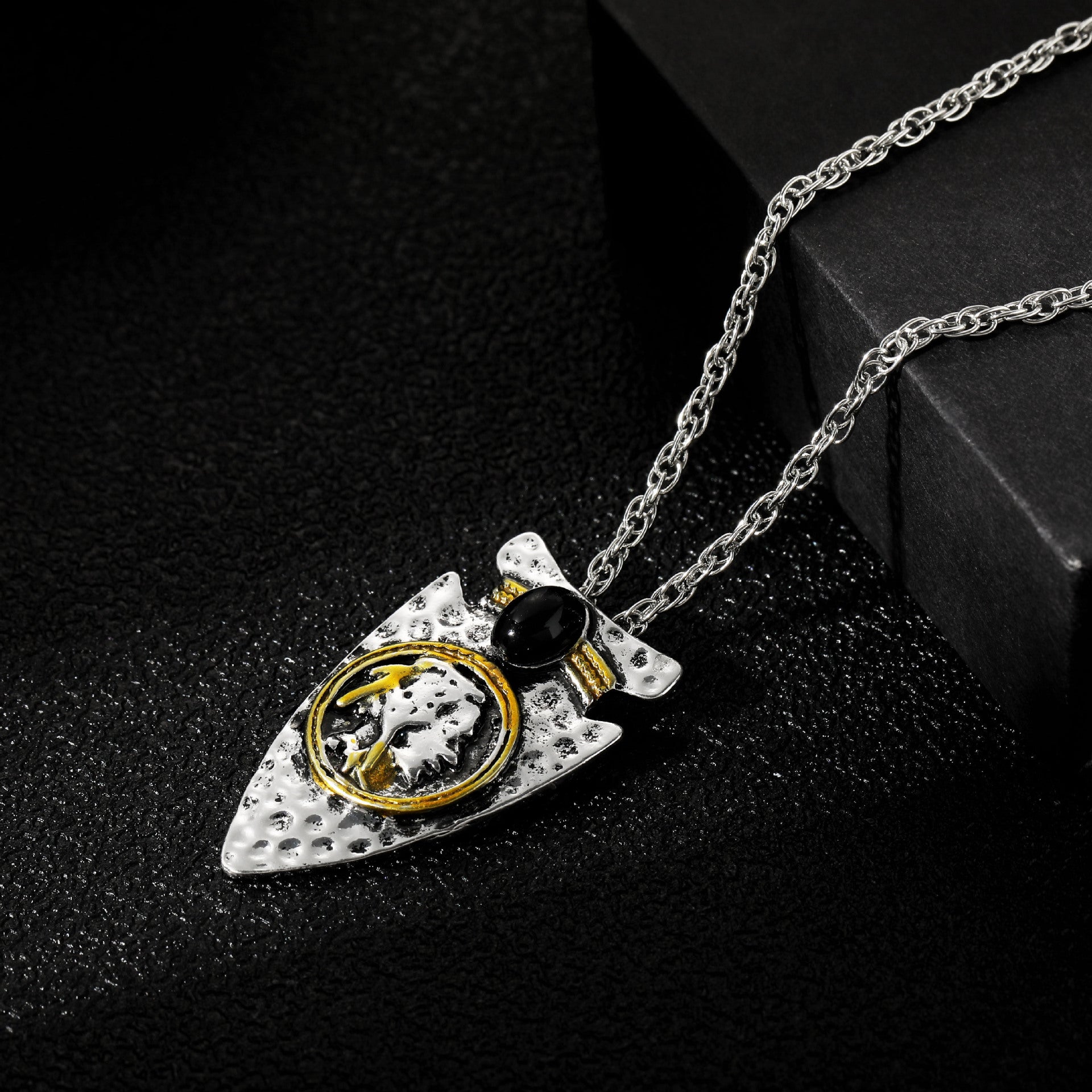 Atemberaubende Halskette für den Alltag