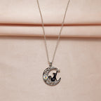 Schöne Halskette mit einzigartigem Stil