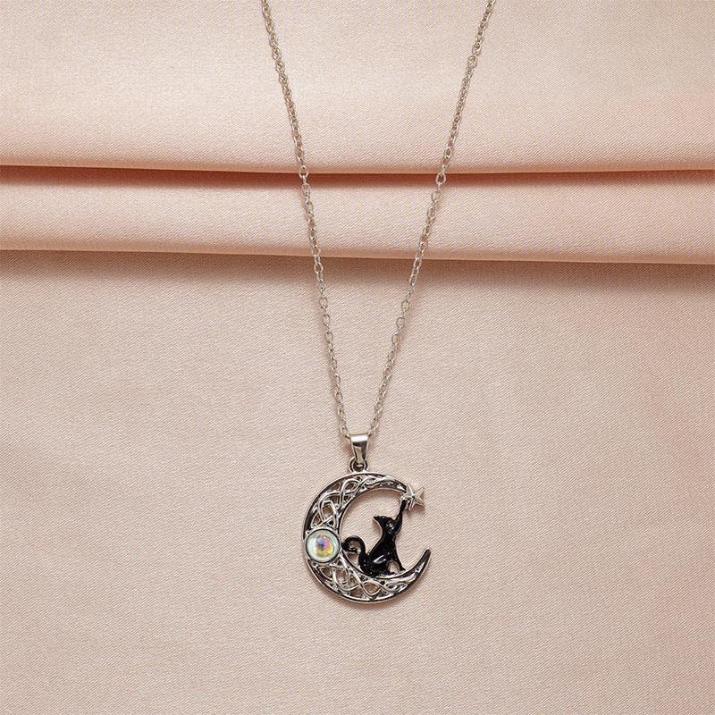 Schöne Halskette mit einzigartigem Stil