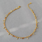 Zarte handwerkliche Halskette