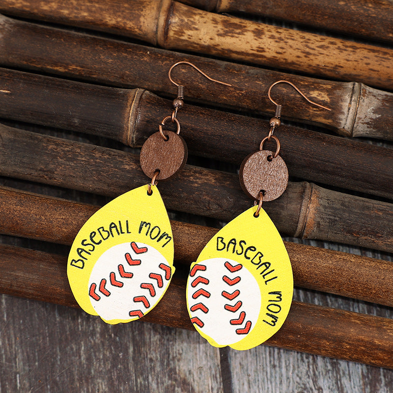 Zarte handwerkliche Ohrring