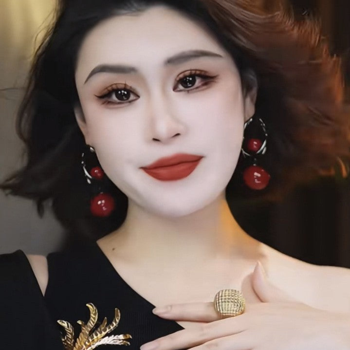 Atemberaubende Ohrring für den Alltag