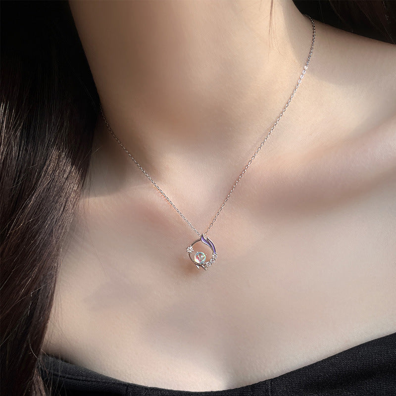 Zarte handwerkliche Halskette