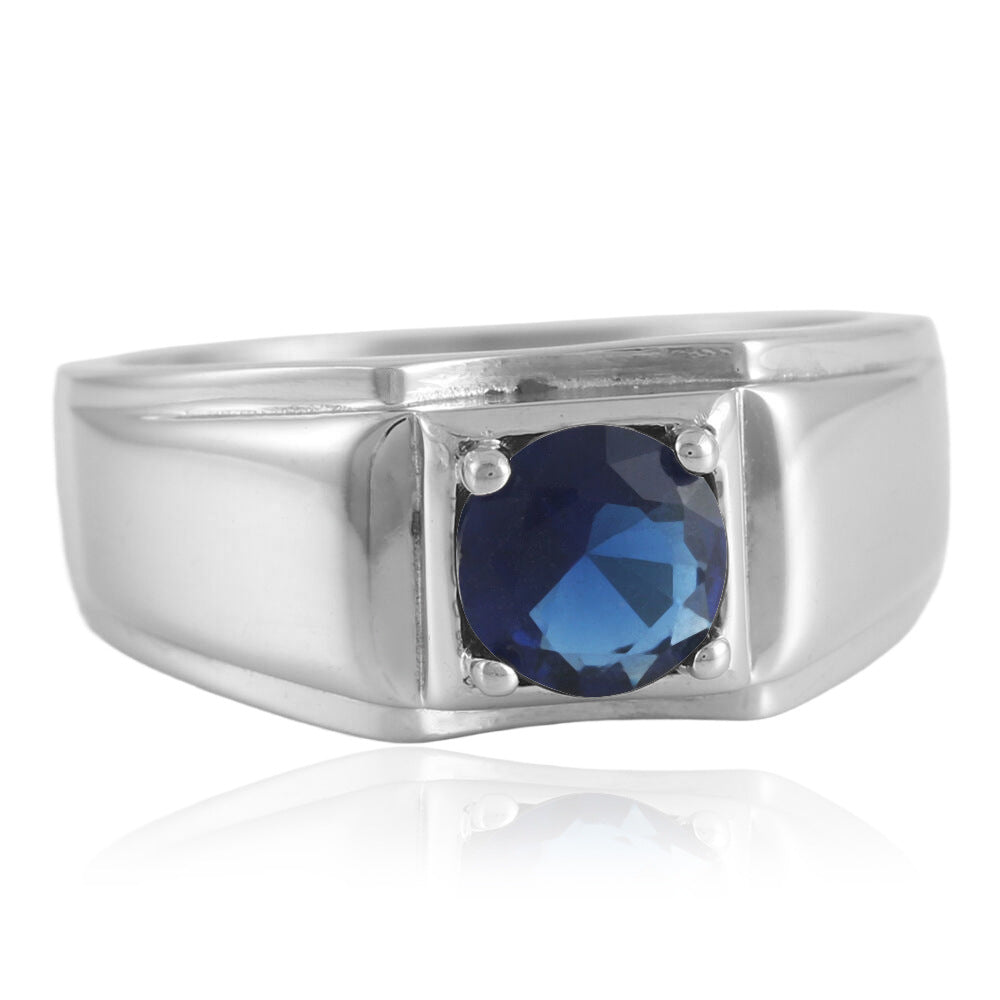 Zarte handwerkliche Ring