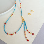 Schöne Halskette mit einzigartigem Stil