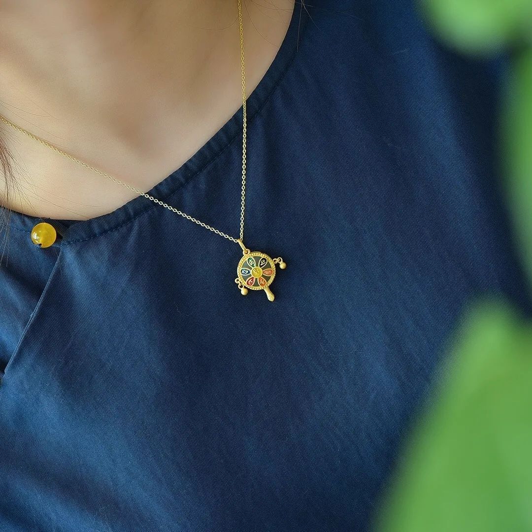 Zarte handwerkliche Silber Halskette