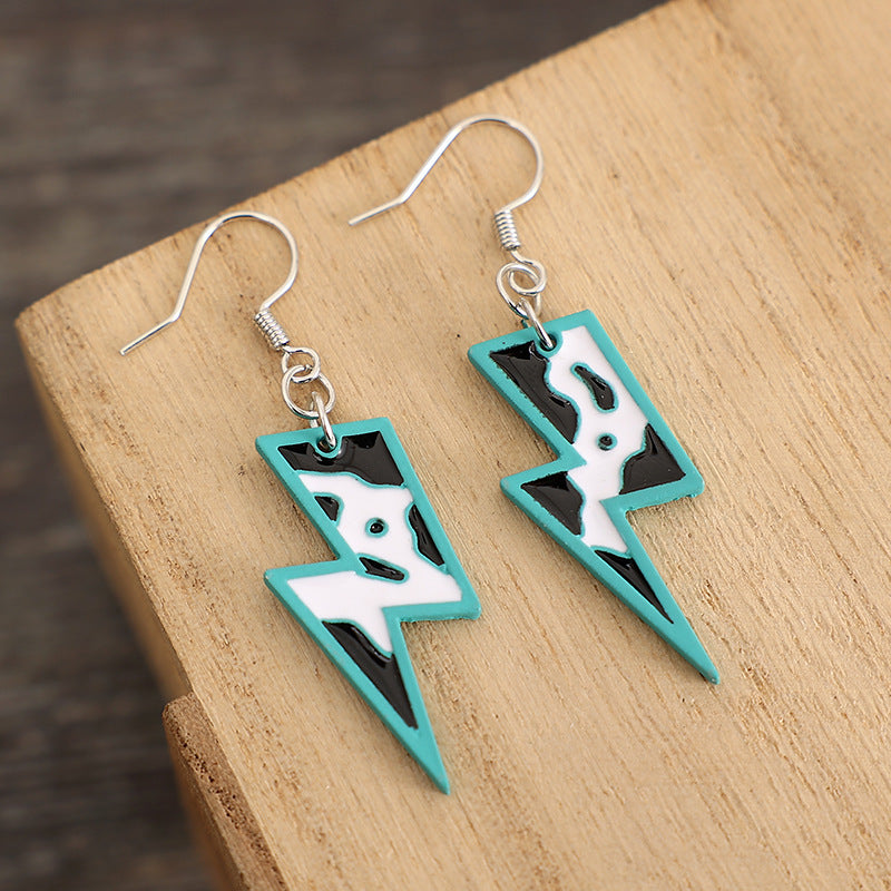 Schöne Ohrring mit einzigartigem Stil