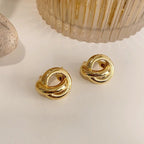 Zarte handwerkliche Ohrring