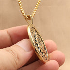 Zarte handwerkliche Halskette