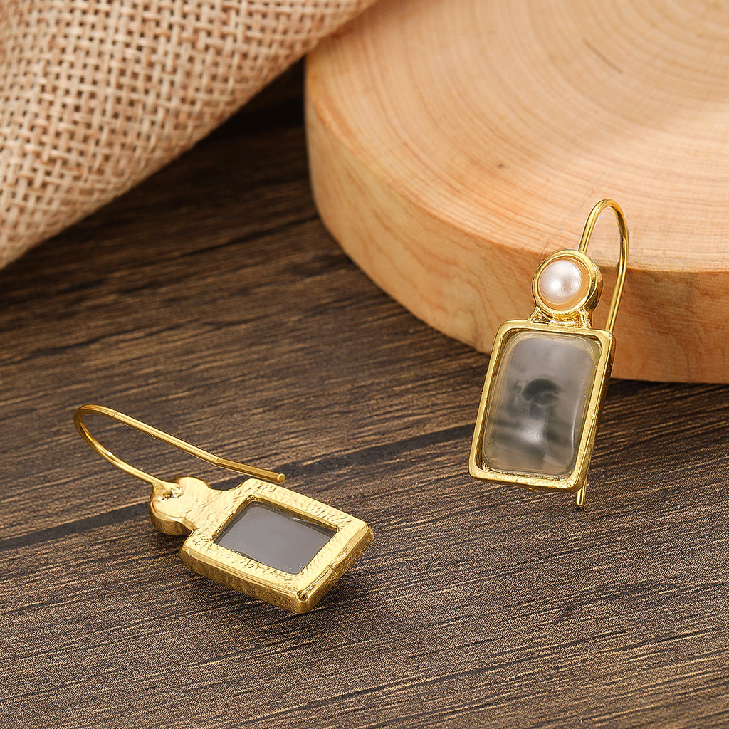 Atemberaubende Ohrring für den Alltag