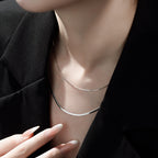 Zarte handwerkliche Halskette