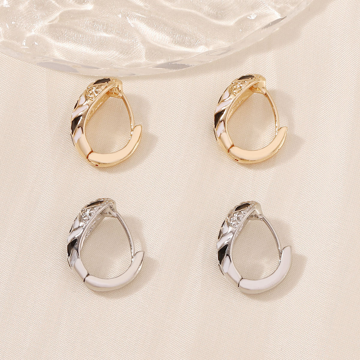 Atemberaubende Ohrring für den Alltag