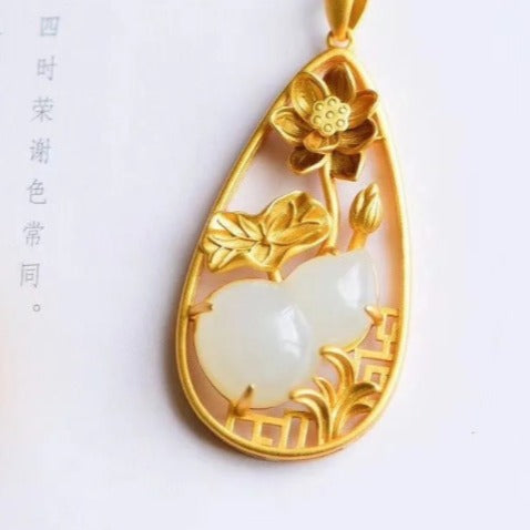 Zarte handwerkliche Halskette