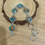 Schöne Armband mit einzigartigem Stil