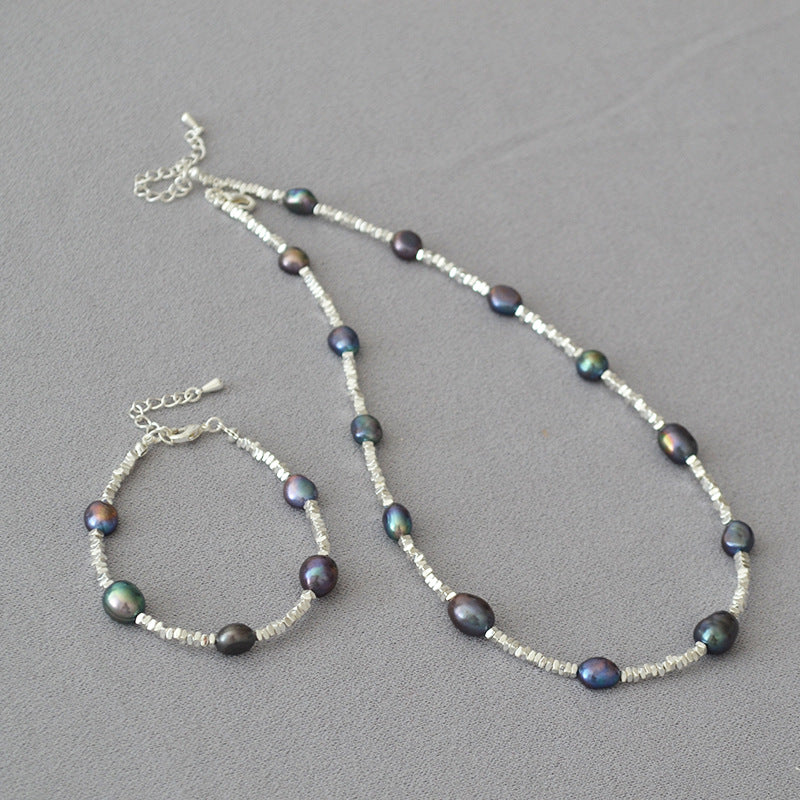 Schöne Silber Halskette mit einzigartigem Stil