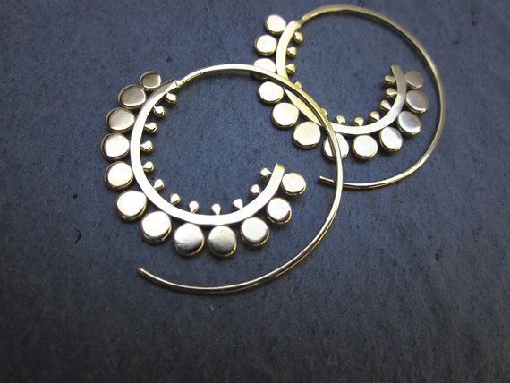 Atemberaubende Ohrring für den Alltag