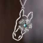 Zarte handwerkliche Halskette