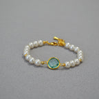 Klassische Perlen Armband mit zeitloser Eleganz