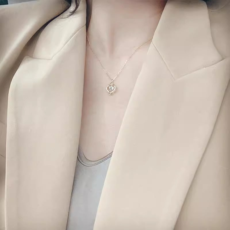 Klassische Halskette mit zeitloser Eleganz