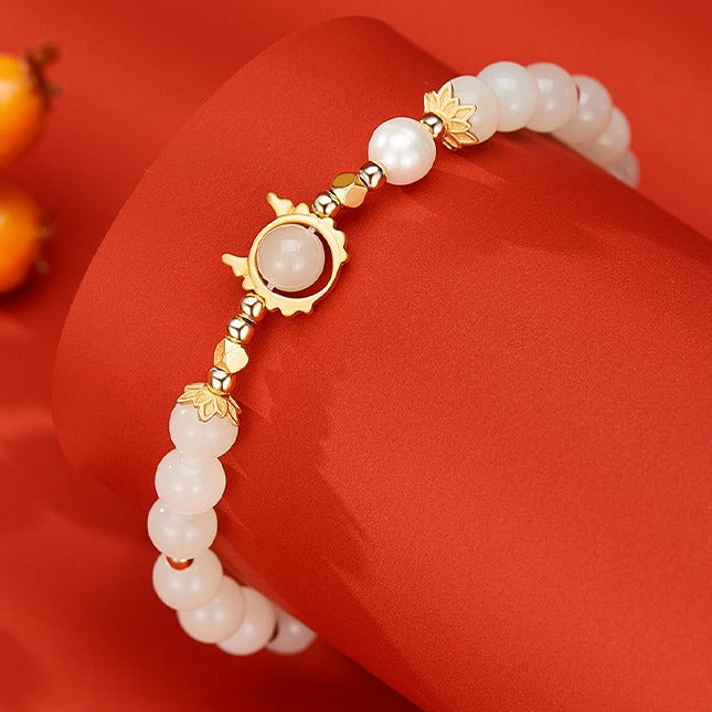 Schöne Armband mit einzigartigem Stil