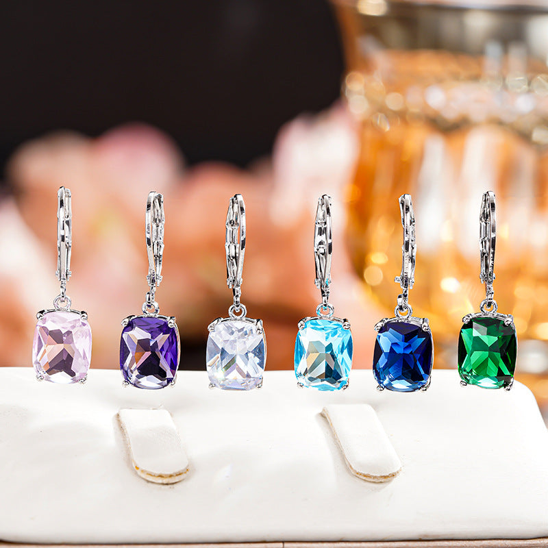 Atemberaubende Ohrring für den Alltag