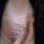 Schöne Halskette mit einzigartigem Stil