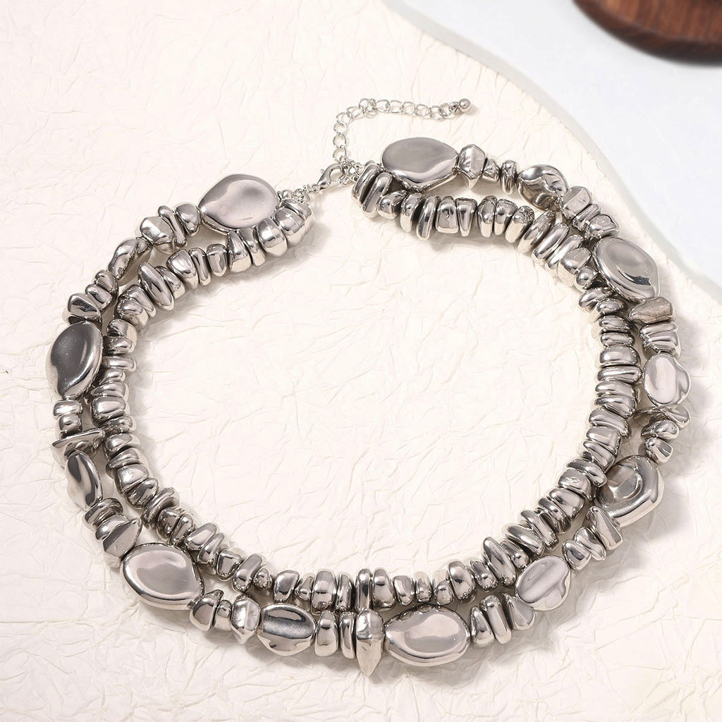 Schöne Silber Halskette mit einzigartigem Stil