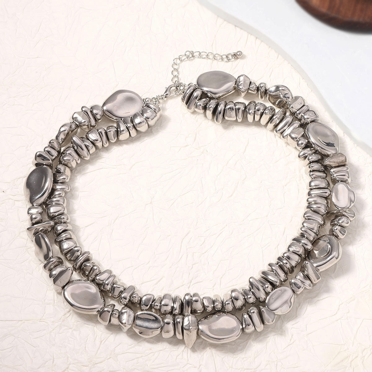 Schöne Silber Halskette mit einzigartigem Stil