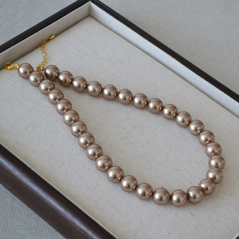 Zarte handwerkliche Perlen Halskette