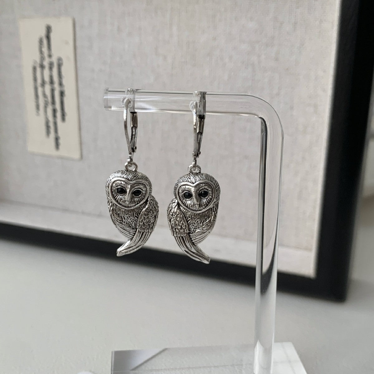 Zarte handwerkliche Ohrring