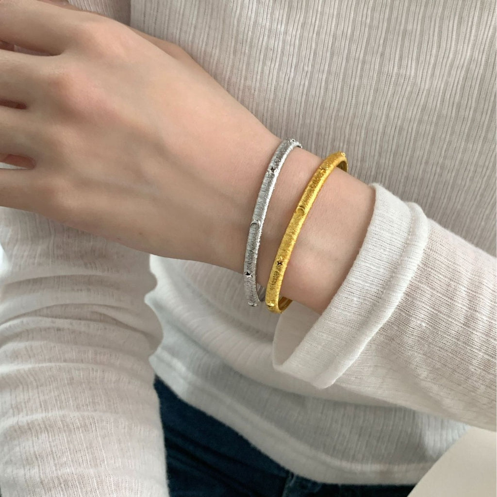 Klassische Armband mit zeitloser Eleganz