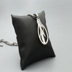 Schöne Halskette mit einzigartigem Stil