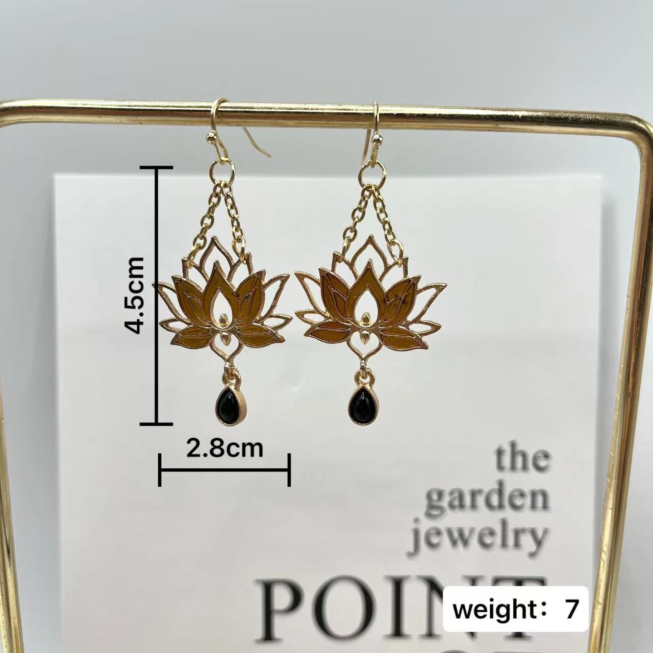 Zarte handwerkliche Gold Ohrring