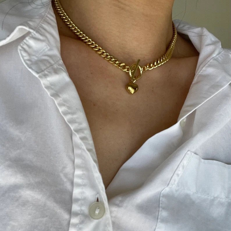 Zarte handwerkliche Halskette