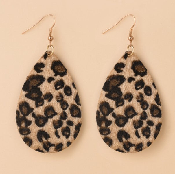 Schöne Ohrring mit einzigartigem Stil