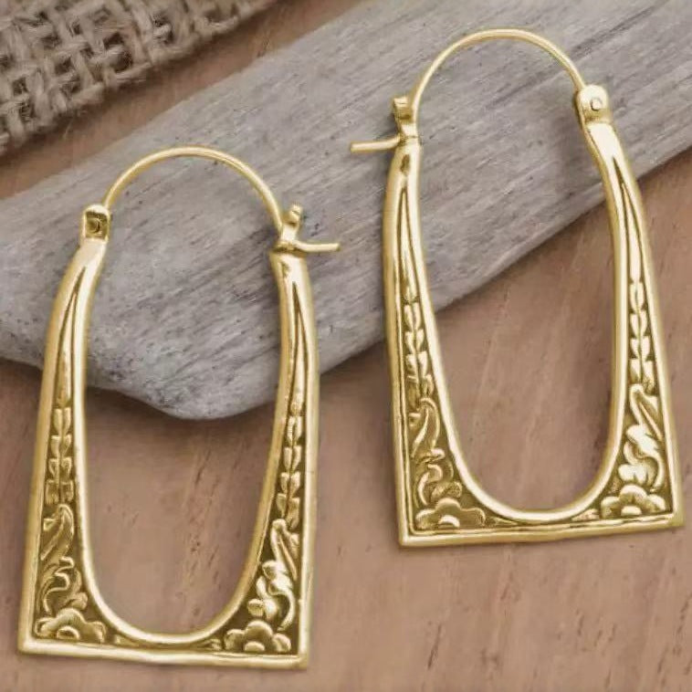 Atemberaubende Ohrring für den Alltag