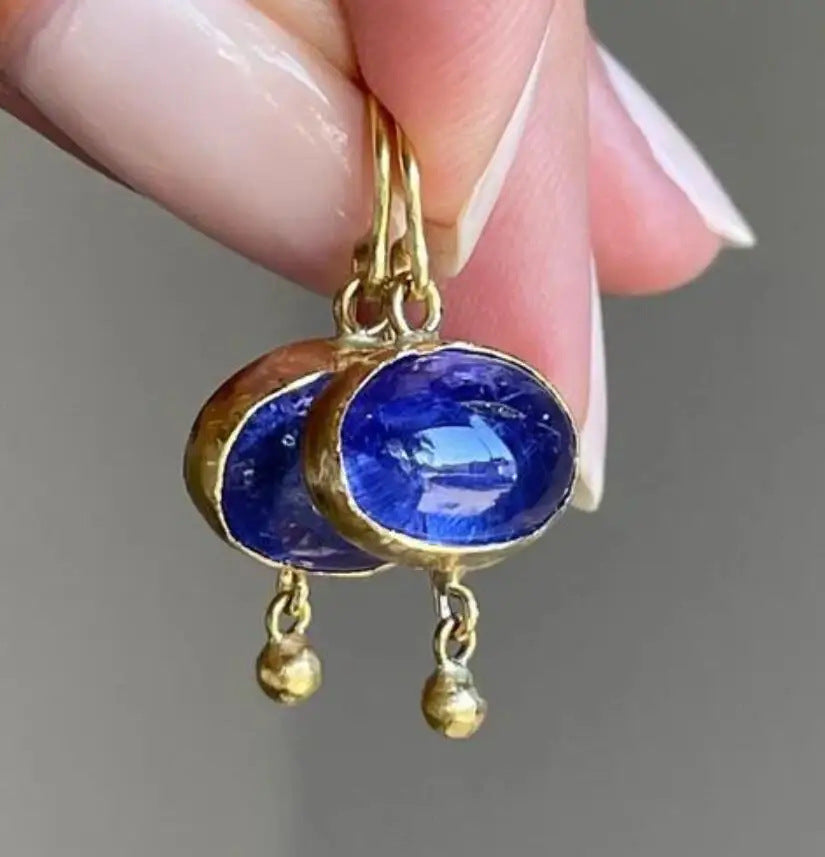 Schöne Ohrring mit einzigartigem Stil