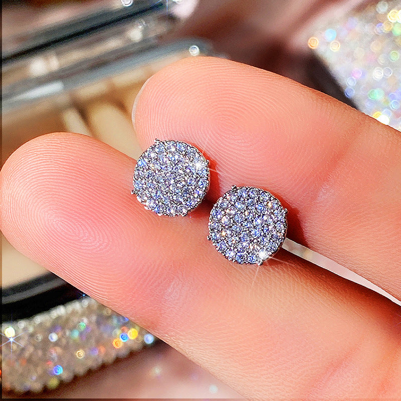 Atemberaubende Ohrring für den Alltag