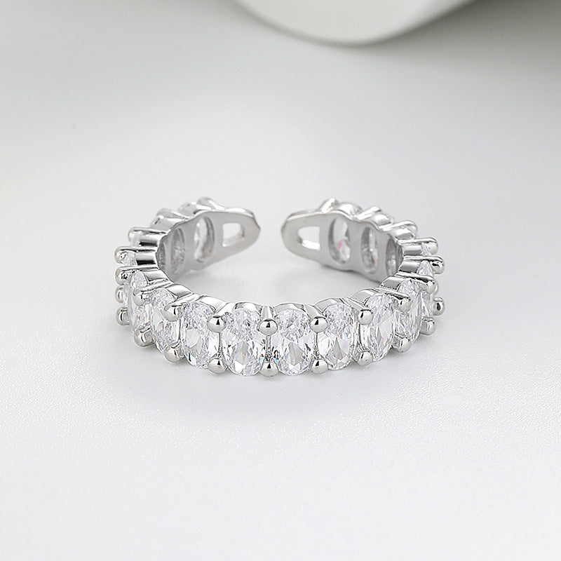 Schöne Armband mit einzigartigem Stil