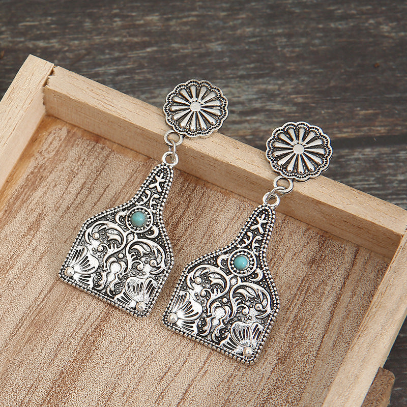 Zarte handwerkliche Ohrring