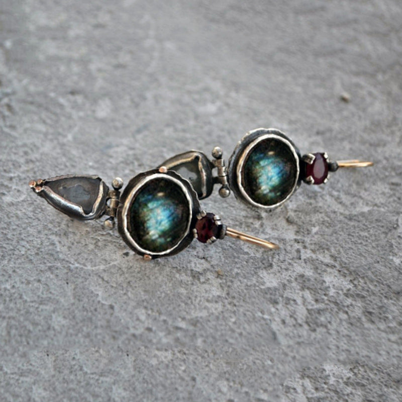 Schöne Ohrring mit einzigartigem Stil