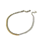 Schöne Gold Halskette mit einzigartigem Stil