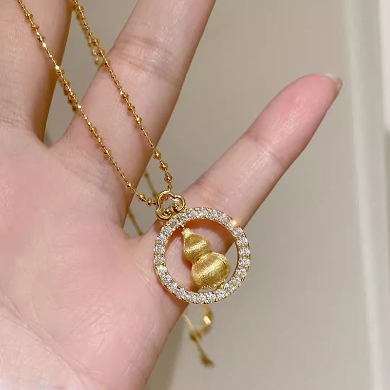 Romantische Gold Halskette für besondere Momente