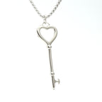 Zarte handwerkliche Halskette