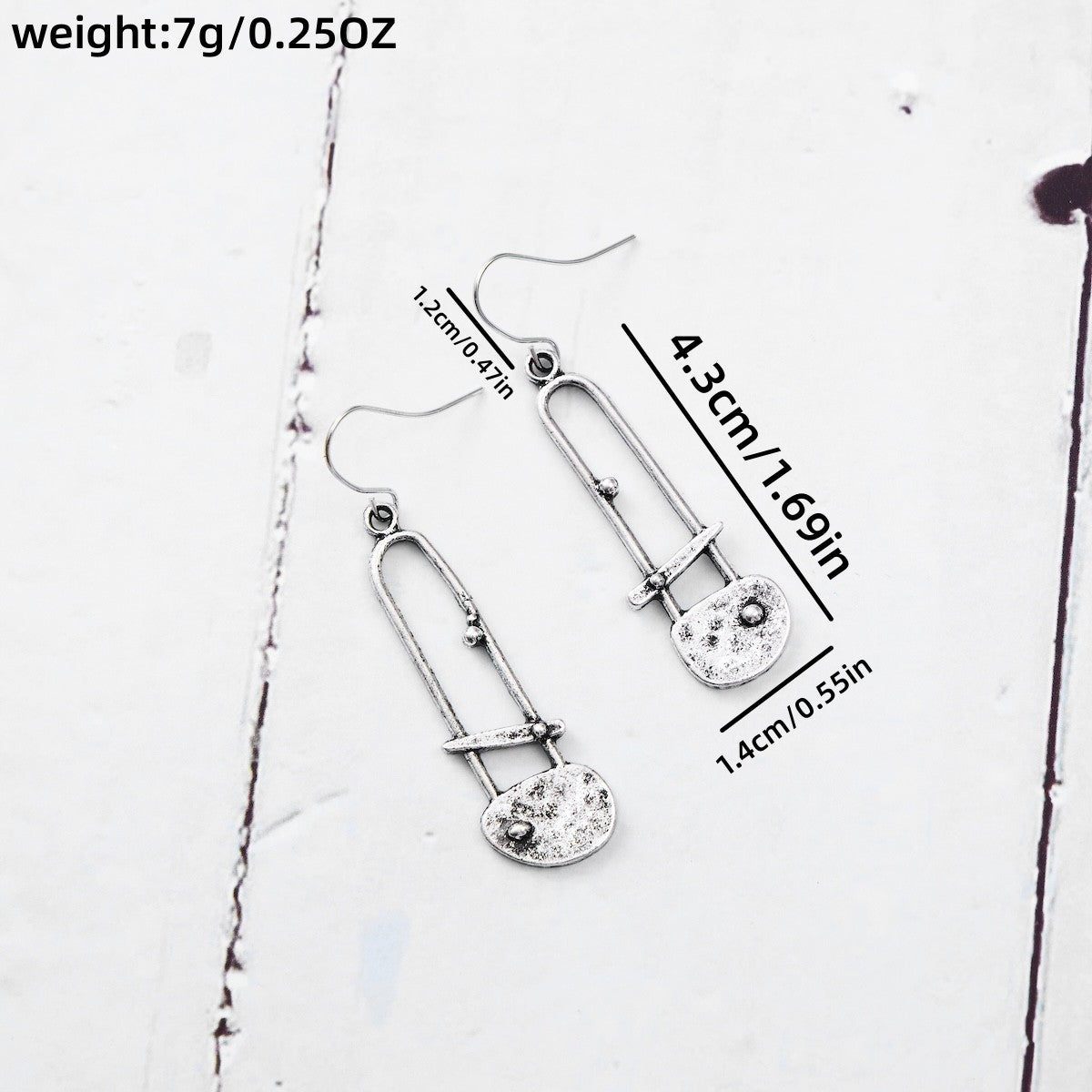 Atemberaubende Ohrring für den Alltag