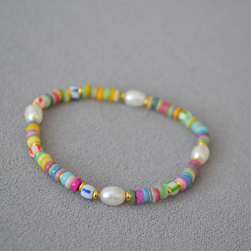 Zarte handwerkliche Perlen Halskette