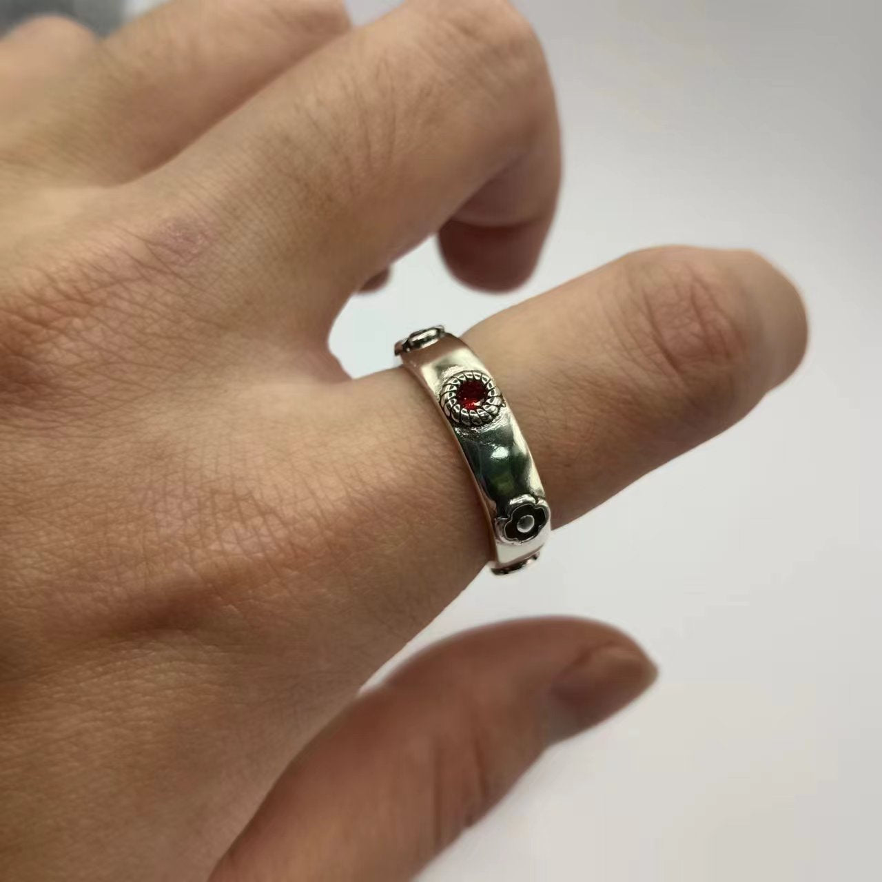 Schöne Ring mit einzigartigem Stil