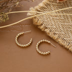 Atemberaubende Gold Ohrring für den Alltag